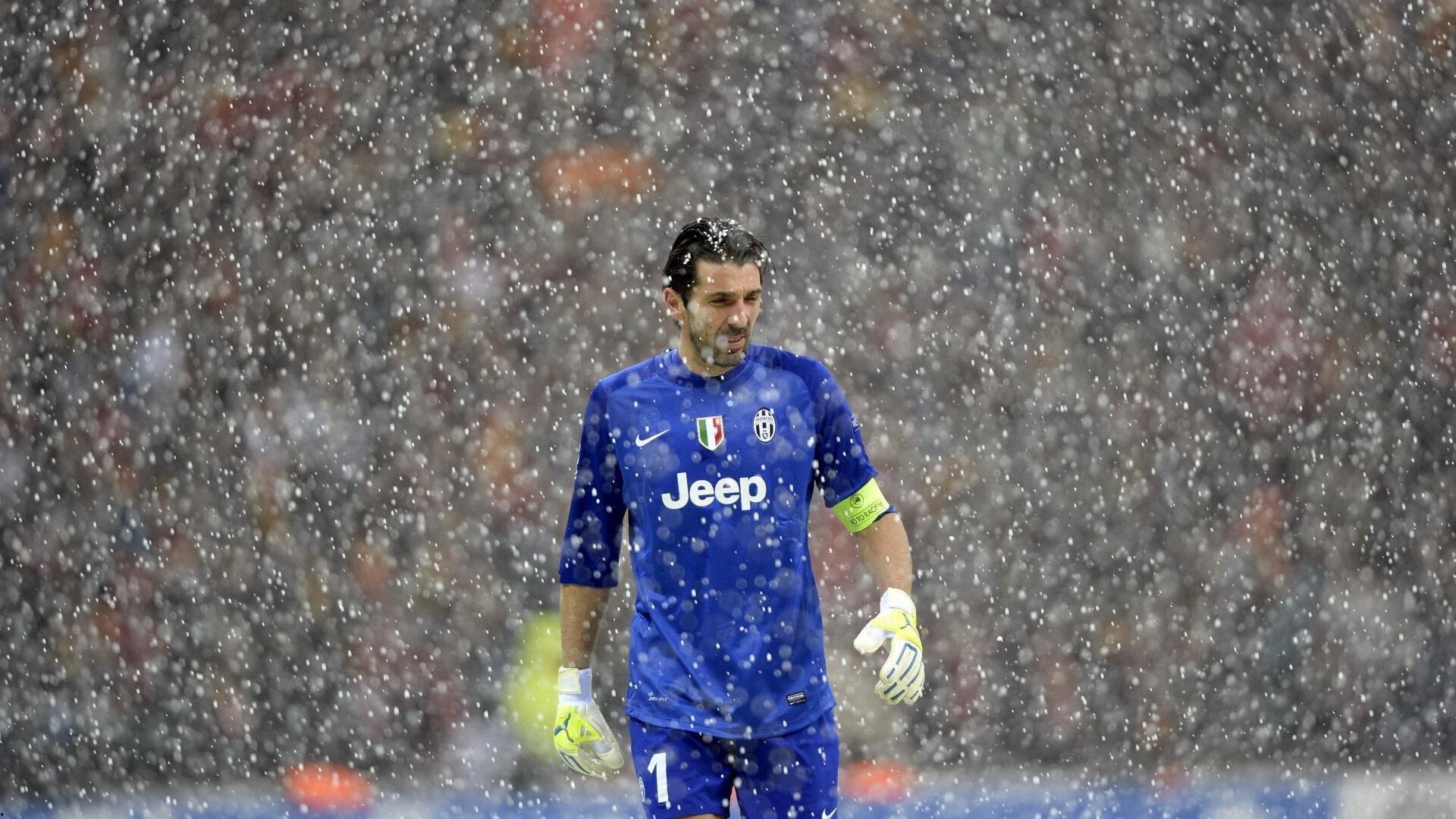 海星体育网址-2月16日UFC焦点战，卡塔尔与扎拉尔轻量级巅峰对决，胜者剑指冠军挑战权