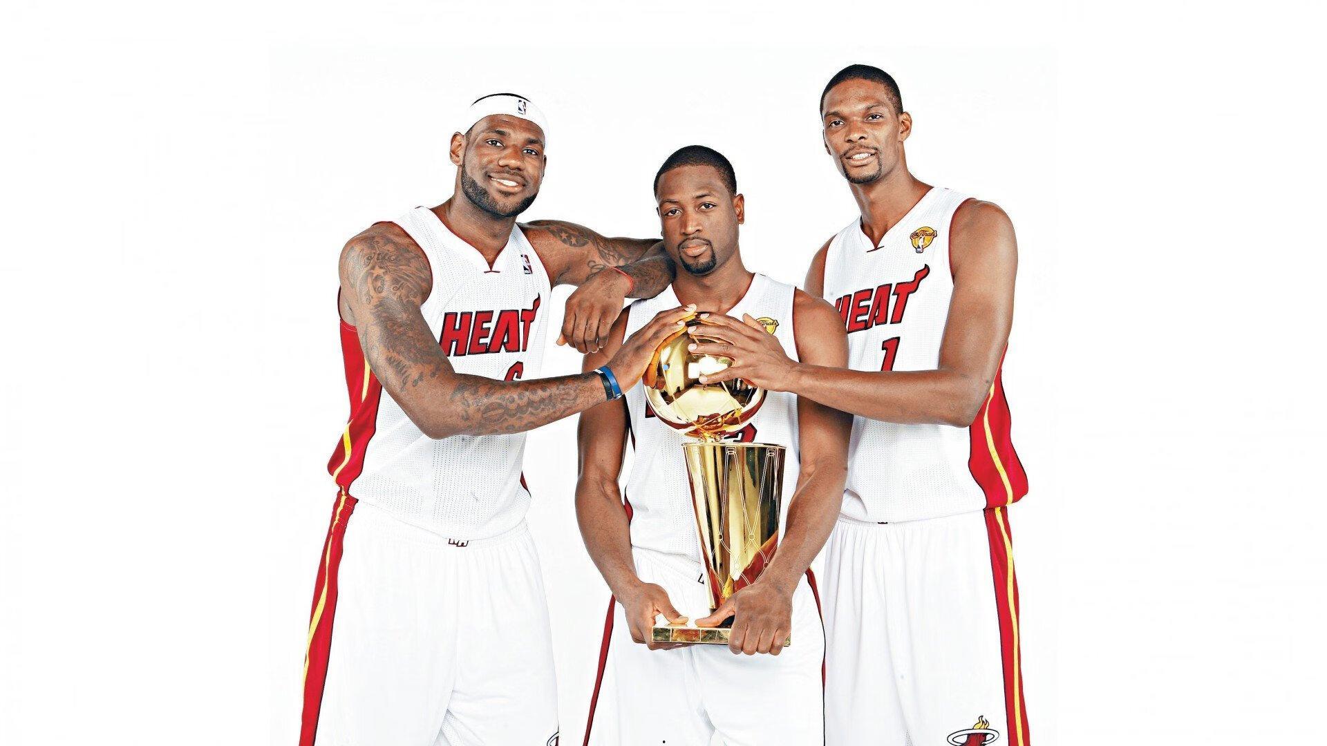 马卡报揭秘，德罗获巴萨训练基地准入权背后，一场悬而未决的转会博弈