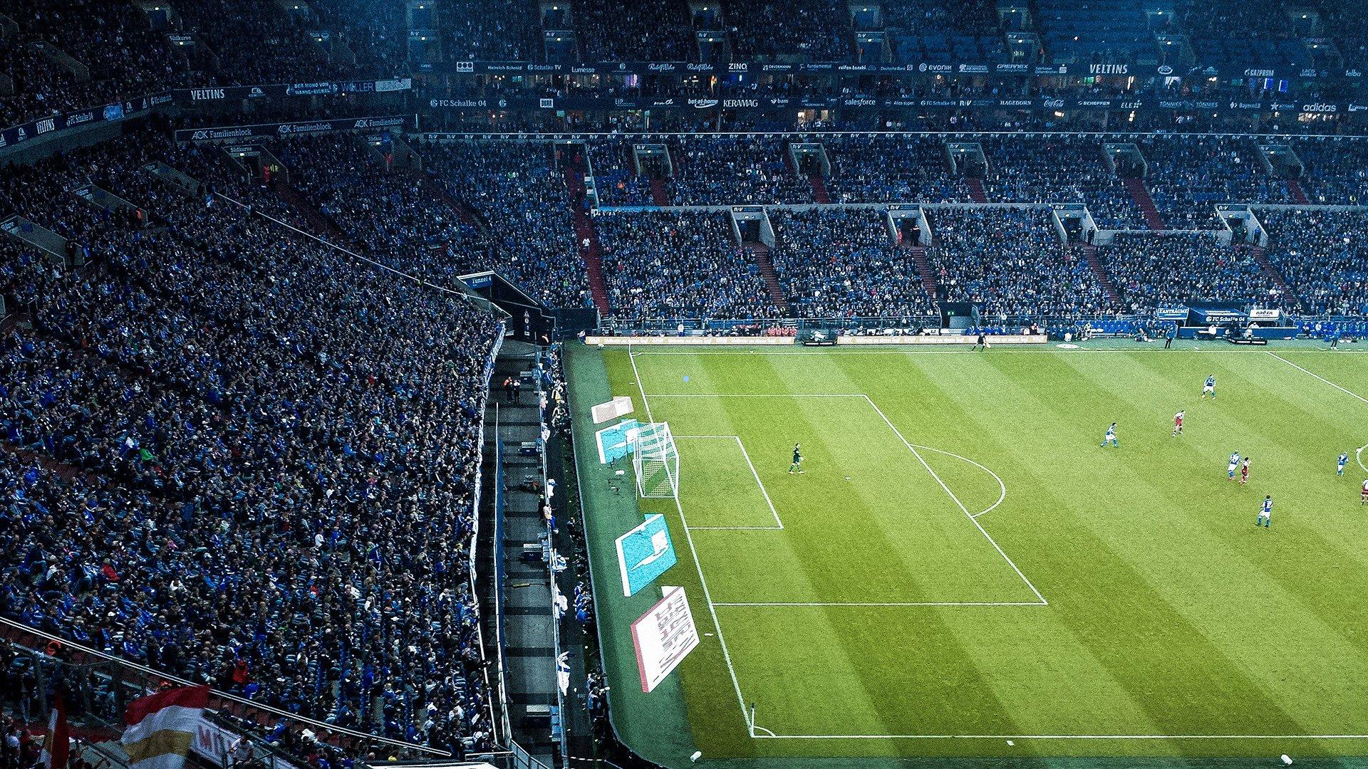 巴黎圣日耳曼锁定新目标，波尔图右后卫科斯塔成夏窗关键猎物